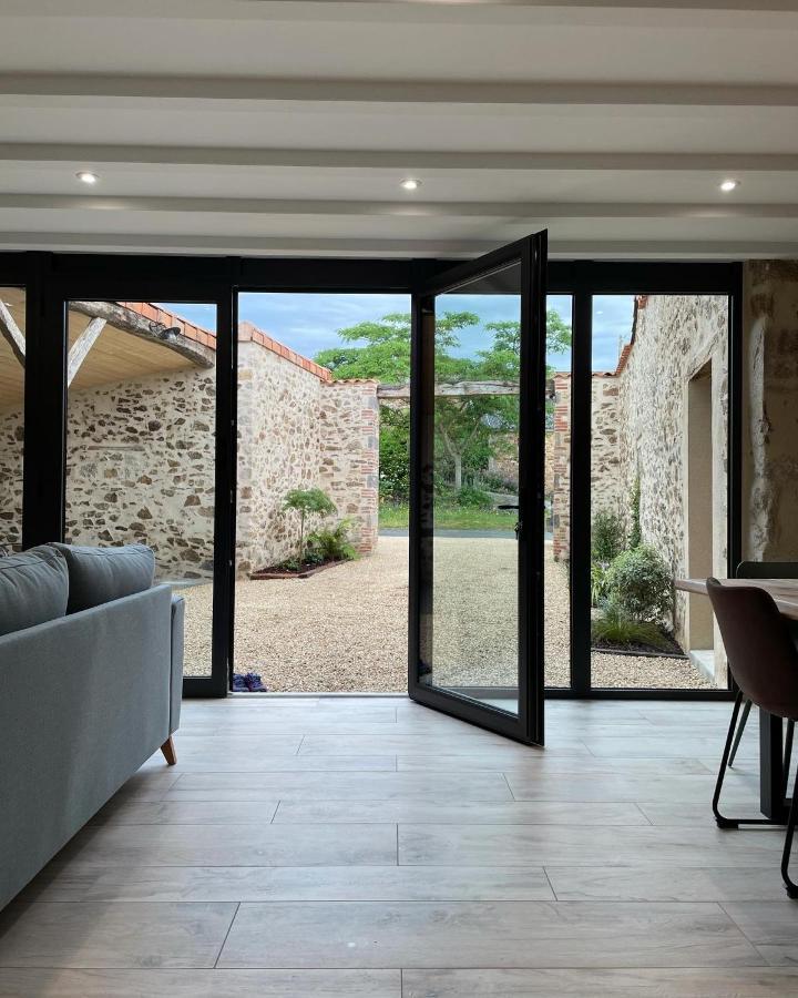 Gite De La Foye - Le Jasmin Combrand Exterior foto